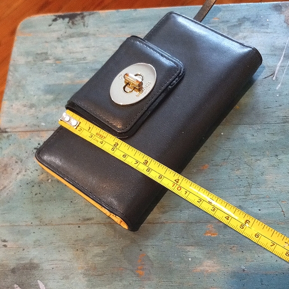 Kate Spade wallet - Picture 11 of 13